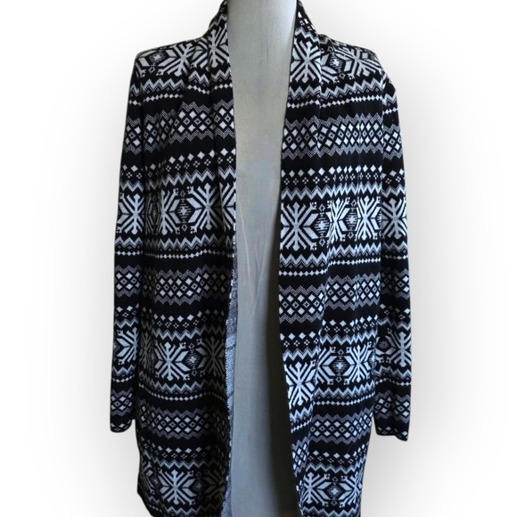 Tommy Hilfiger Sweaters - Tommy Hilfiger Geo Print Long Open Cardigan, Black & White, Size Small